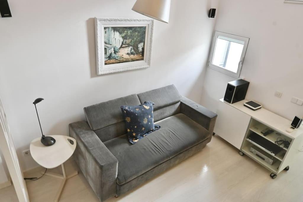 For You Rentals Apartamento Temporal Con Encanto A Pocos Metros Del Sol Myr13 Madrid Exterior foto