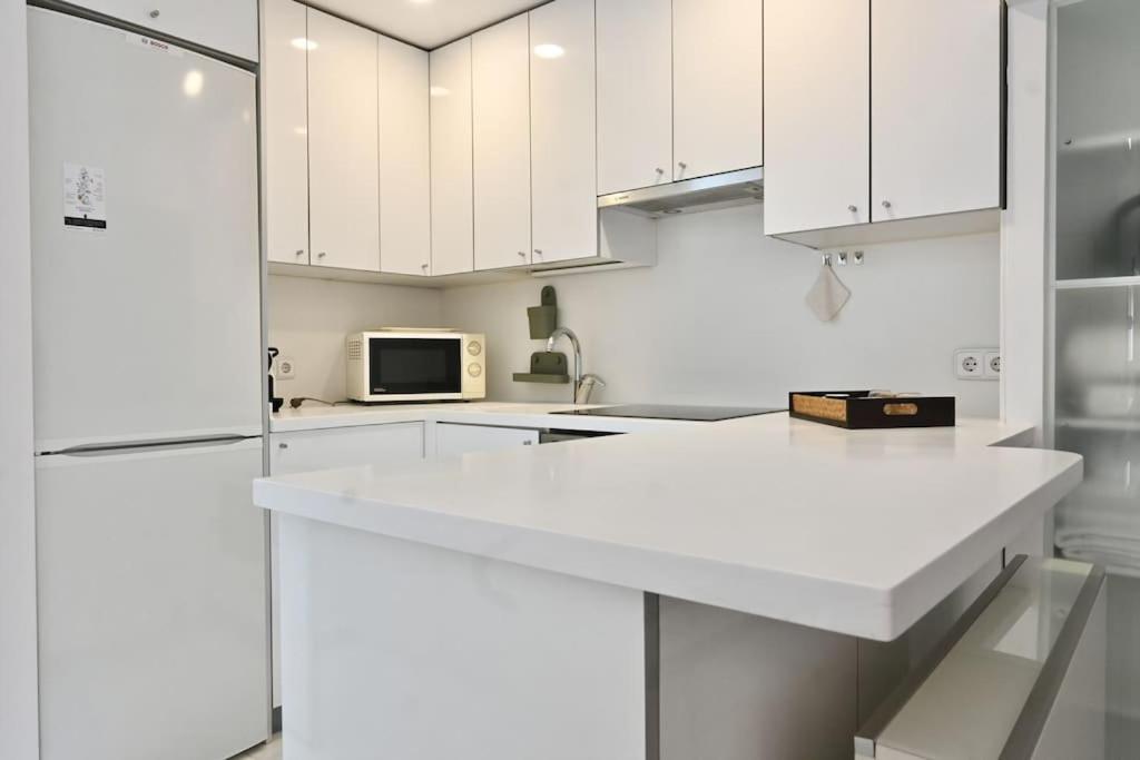 For You Rentals Apartamento Temporal Con Encanto A Pocos Metros Del Sol Myr13 Madrid Exterior foto